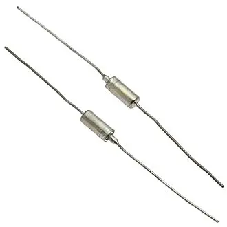 К53-18В 32в 2,2 мкФ фото 2